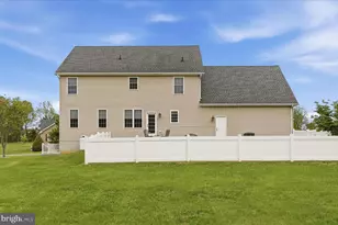 178 Stormfield Dr E, Martinsburg, WV 25404 - Photo 56