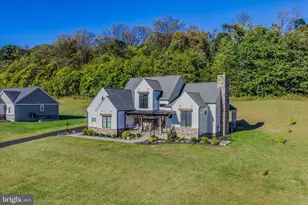 288 Elegant Dr, Martinsburg, WV 25403 - Photo 6