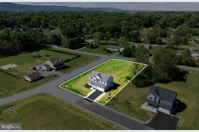 23 Sussex Drive, Falling Waters, WV 25419 - Photo 2