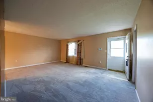 351 Mimosa Dr, Martinsburg, WV 25404 - Photo 20