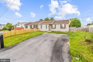 12 Empress Cir, Inwood, WV 25428 - Photo 2