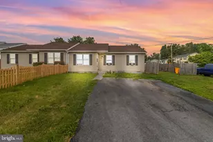12 Empress Cir, Inwood, WV 25428 - Photo 1