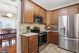35 Kanawha Ct, Falling Waters, WV 25419 - Photo 16