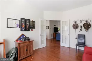 35 Kanawha Ct, Falling Waters, WV 25419 - Photo 8