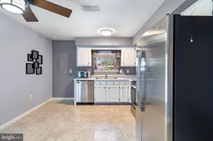 45 Ohio Ct, Inwood, WV 25428 - Photo 8