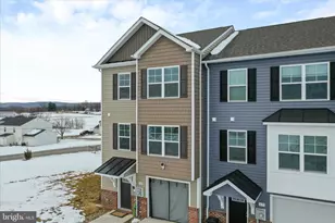 13 Olga Dr, Martinsburg, WV 25403 - Photo 4