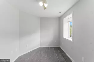 389 Grove Farm Ln, Martinsburg, WV 25404 - Photo 36