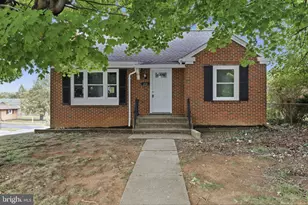 119 N Delaware Ave, Martinsburg, WV 25401 - Photo 1