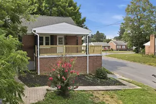 119 N Delaware Ave, Martinsburg, WV 25401 - Photo 4