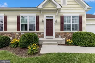 295 Aldershot Dr, Martinsburg, WV 25405 - Photo 4