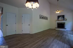 1704 Memorial Park Ave, Martinsburg, WV 25401 - Photo 20