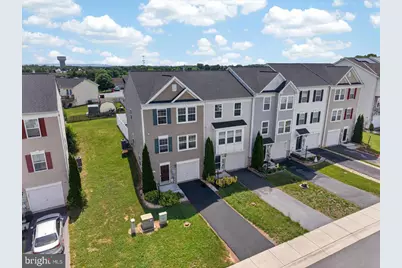 87 Kensington Terrace, Martinsburg, WV 25405 - Photo 2