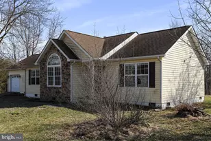 19 Tie Run Rd, Martinsburg, WV 25405 - Photo 4
