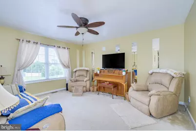 73 Paragon Drive, Bunker Hill, WV 25413 - Photo 10
