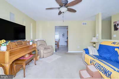73 Paragon Drive, Bunker Hill, WV 25413 - Photo 12