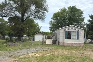 6543 Winchester Ave, Inwood, WV 25428 - Photo 2