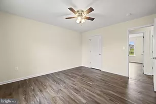 300 Hannah Ln, Bunker Hill, WV 25413 - Photo 22