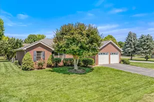 501 Lilac Ln, Martinsburg, WV 25401 - Photo 4