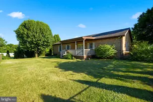 109 Venus Ln, Bunker Hill, WV 25413 - Photo 34