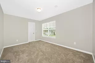 42 Eakins Ln, Martinsburg, WV 25401 - Photo 36