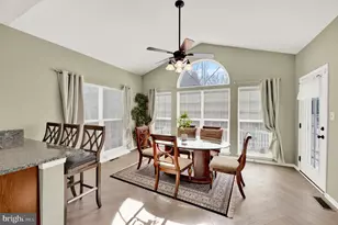 533 Rubens Cir, Martinsburg, WV 25403 - Photo 8