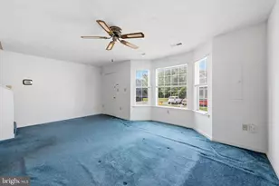 101 Stadium Cir, Inwood, WV 25428 - Photo 4