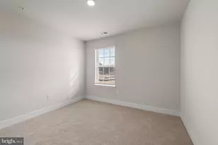 318 Orpington Dr, Martinsburg, WV 25403 - Photo 6