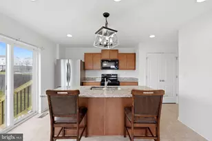 260 Luxor Ct, Bunker Hill, WV 25413 - Photo 10