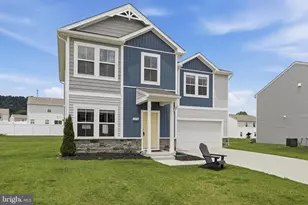 172 Perdiz Rd, Hedgesville, WV 25427 - Photo 2