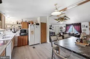 88 Chet Dr, Hedgesville, WV 25427 - Photo 12