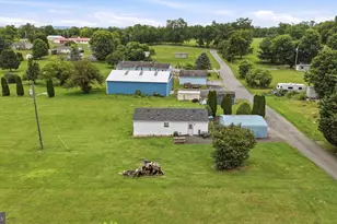 88 Chet Dr, Hedgesville, WV 25427 - Photo 4
