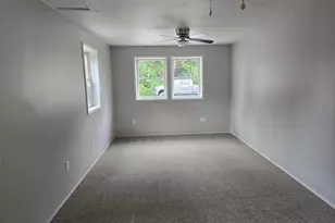 65 Hawthorne Ave, Martinsburg, WV 25401 - Photo 12