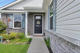 510 Oxford Way, Martinsburg, WV 25405 - Photo 4