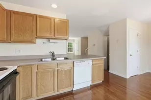 106 Sir Washington St, Inwood, WV 25428 - Photo 6
