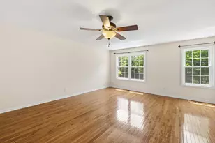 106 Sir Washington St, Inwood, WV 25428 - Photo 4