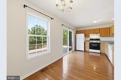 106 Sir Washington Street, Inwood, WV 25428 - Photo 12