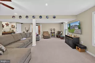463 Executive Way, Hedgesville, WV 25427 - Photo 56