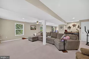 463 Executive Way, Hedgesville, WV 25427 - Photo 58