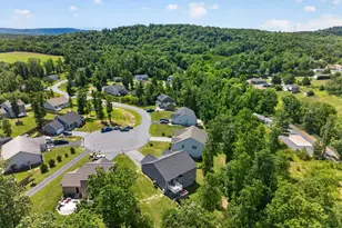 463 Executive Way, Hedgesville, WV 25427 - Photo 6