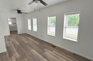 1224 W Virginia Ave, Martinsburg, WV 25401 - Photo 10