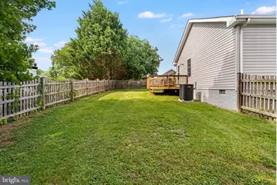 227 Coralberry Drive, Martinsburg, WV 25401 - Photo 6