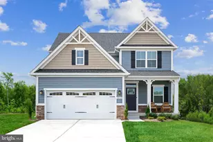 1123 Caracas Blvd, Martinsburg, WV 25403 - Photo 1