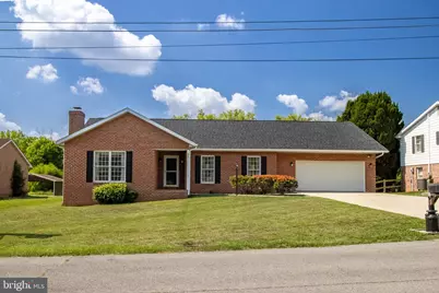 91 Meadowbrook Drive, Martinsburg, WV 25401 - Photo 1