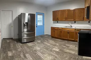 633 N Queen St, Martinsburg, WV 25404 - Photo 12