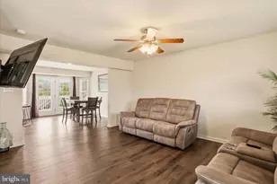 68 Toulouse Ln, Martinsburg, WV 25403 - Photo 8