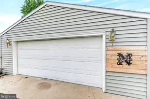 44 Orbit Ct, Martinsburg, WV 25401 - Photo 6