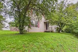 307 W Moler Ave, Martinsburg, WV 25404 - Photo 2