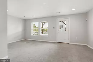 11 Wayside Ct, Falling Waters, WV 25419 - Photo 28