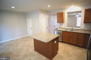 56 Loblolly Dr, Bunker Hill, WV 25413 - Photo 8
