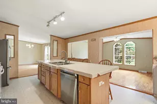 136 Snooks Ln, Martinsburg, WV 25405 - Photo 20
